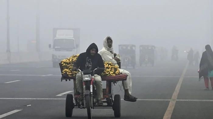 لاہور کا AQI تقریباً تین ہفتوں میں پہلی بار ‘خطرناک’ حد سے بڑھ گیا