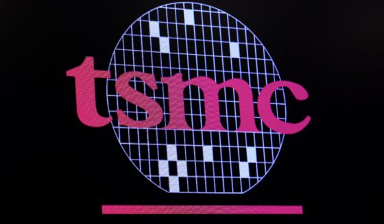 دنیا کی سب سے بڑی چپ میکر TSMC نے 2024 کی آمدنی کا ریکارڈ پوسٹ کیا کیونکہ AI فروغ جاری ہے