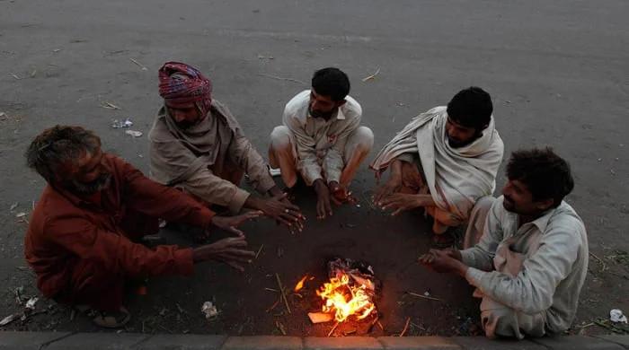 کراچی آنے والے دنوں میں درجہ حرارت میں معمولی اضافے کا امکان ہے