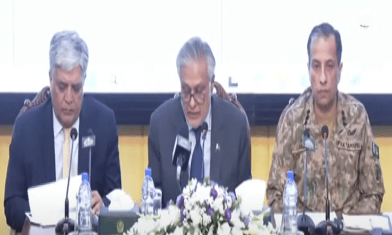 پاکستان شروع نہیں کرے گا لیکن کسی بھی ہندوستانی اضافے کا بھرپور جواب دے گا: ڈار