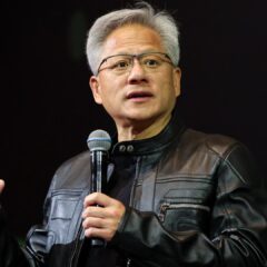NVIDIA نے ڈیٹا سینٹر کی فروخت میں 73 فیصد اضافے کے طور پر آمدنی اور محصول پر دھڑکن دی