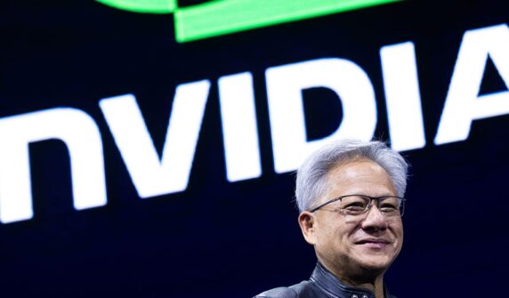 NVIDIA پریمارکیٹ ٹریڈنگ میں 5 ٪ چھلانگ لگاتا ہے کیونکہ نتائج کو گلوبل چپ ریلی کے نتائج برآمد کرتے ہیں