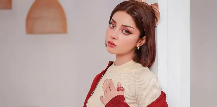 الیز شاہ نے پلاسٹک سرجری کی افواہوں پر ردعمل ظاہر کیا