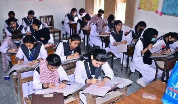 انٹر ، میٹرک بورڈ کے امتحانات پاکستان ہندوستان کے تناؤ کے دوران ملتوی ہوگئے