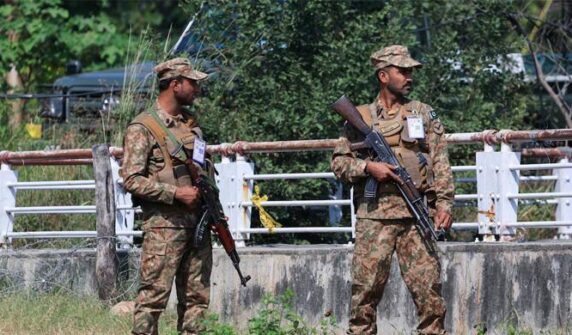 سیکیورٹی فورسز کی ہلاکتوں کی تعداد 13 تک بڑھ گئی کیونکہ 2 مزید شہید