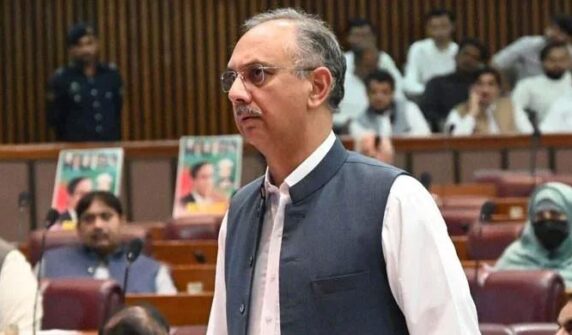 عمر ایوب نے اپنی این اے تقریر کے ‘سنسرنگ’ کے خلاف استحقاق کی تحریک کو آگے بڑھایا