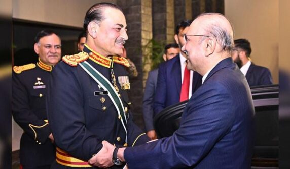 فیلڈ مارشل منیر نے مارکا-حق کے دوران اسٹریٹجک دور اندیشی کے لئے سیاسی قیادت کا شکریہ ادا کیا