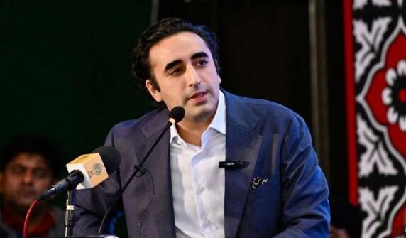 وزیر اعظم شہباز کی درخواست پر بیرون ملک ریاستی سطح کے امن وفد کی قیادت کریں