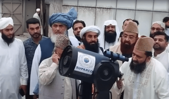 پاکستان 7 جون کو عید الاذہ منانے کے لئے جب زیلھاج مون نظر نہیں آیا