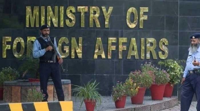 پاکستان کو متنبہ کرتے ہیں کہ ہندوستان کی نسل پرستی کو دنیا کے لئے سنگین تشویش کا باعث ہونا چاہئے