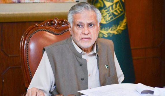 ڈپٹی وزیر اعظم ڈار کل پاکستان انڈیا تناؤ کے دوران چین کا دورہ کریں گے