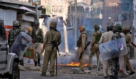 کشمیر کمیٹی کے سربراہ نے برطانیہ سے متنازعہ خطے پر ٹرمپ جیسے موقف کو اپنانے کی تاکید کی