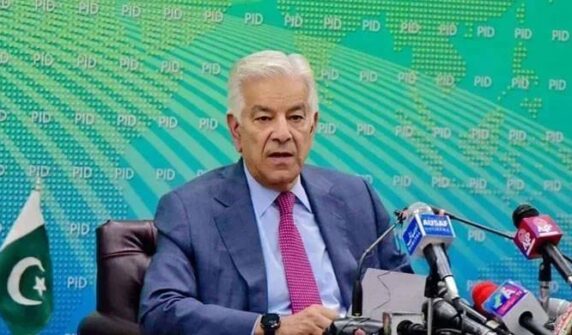 ہندوستان ایل او سی کے ساتھ ساتھ حملہ کرسکتا ہے ، اسف کو انتباہ کرتا ہے جیسے تناؤ کو ابالنا